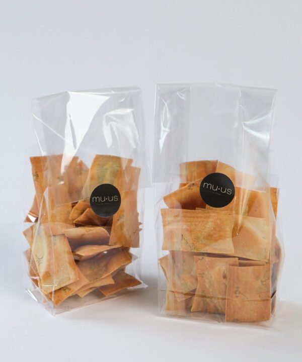 Trapūs rankų darbo krekeriai (Vegan)